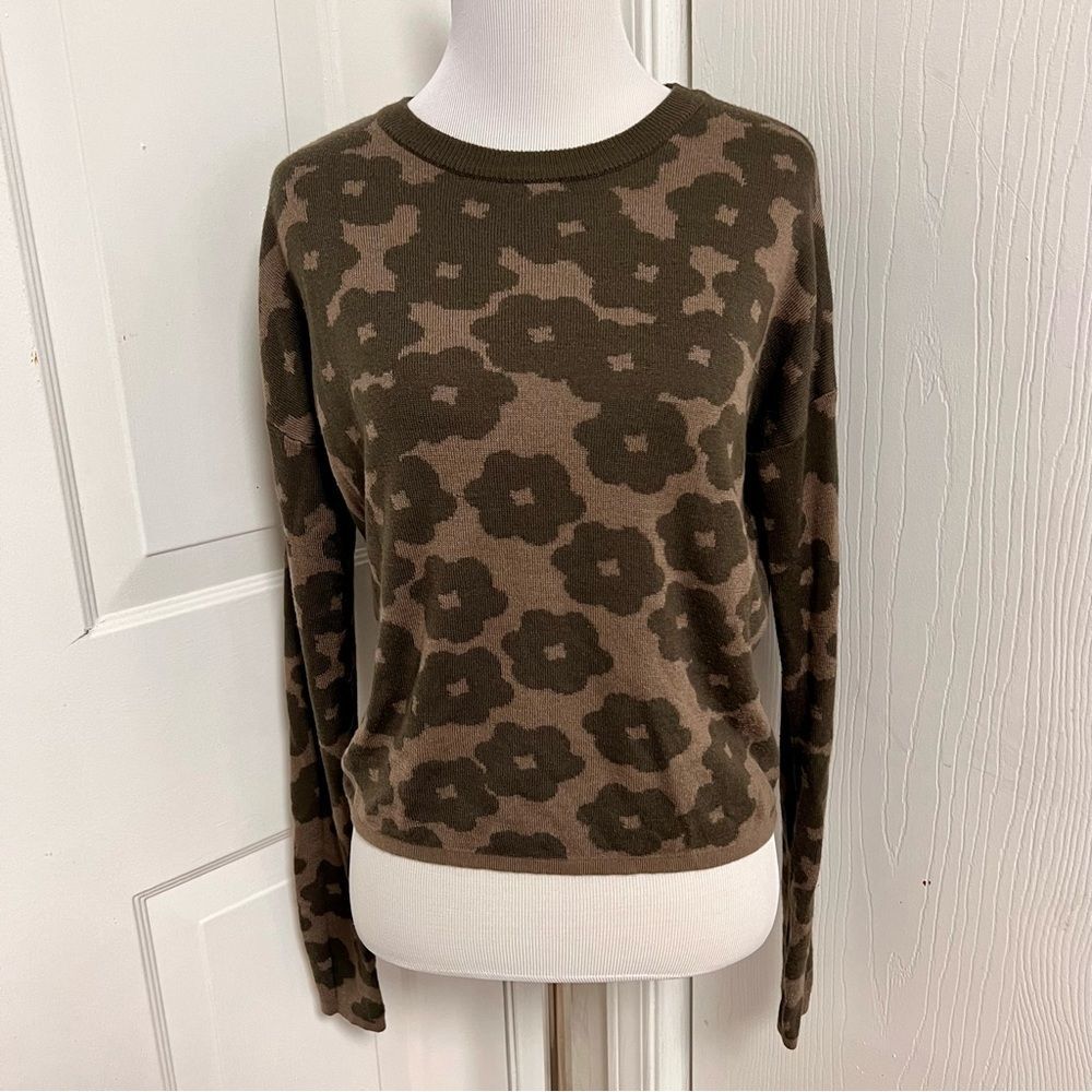 John + Jenn Fionne Sweater G1